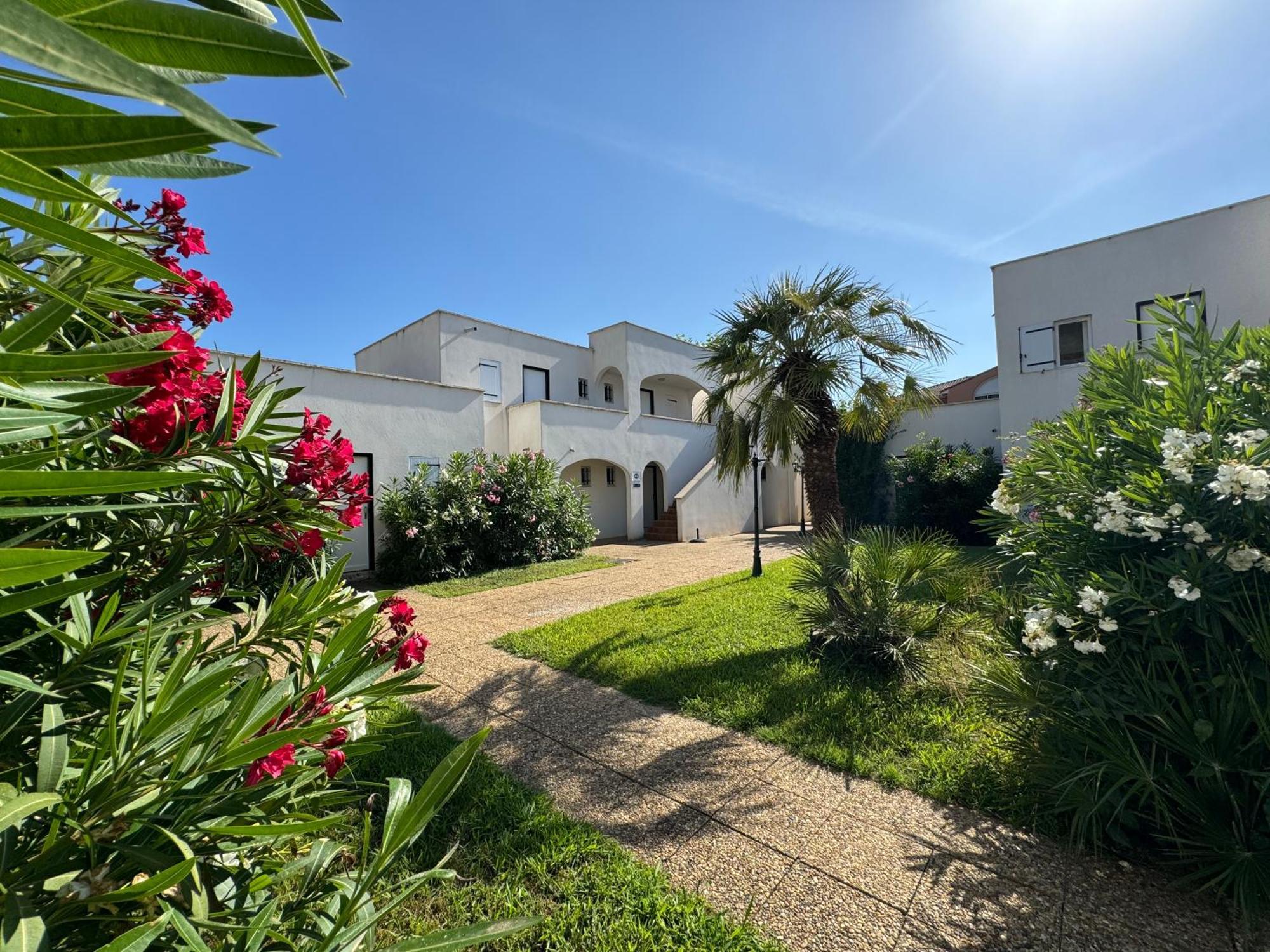 Beach Cannes Bungalows Le Cannet Bagian luar foto