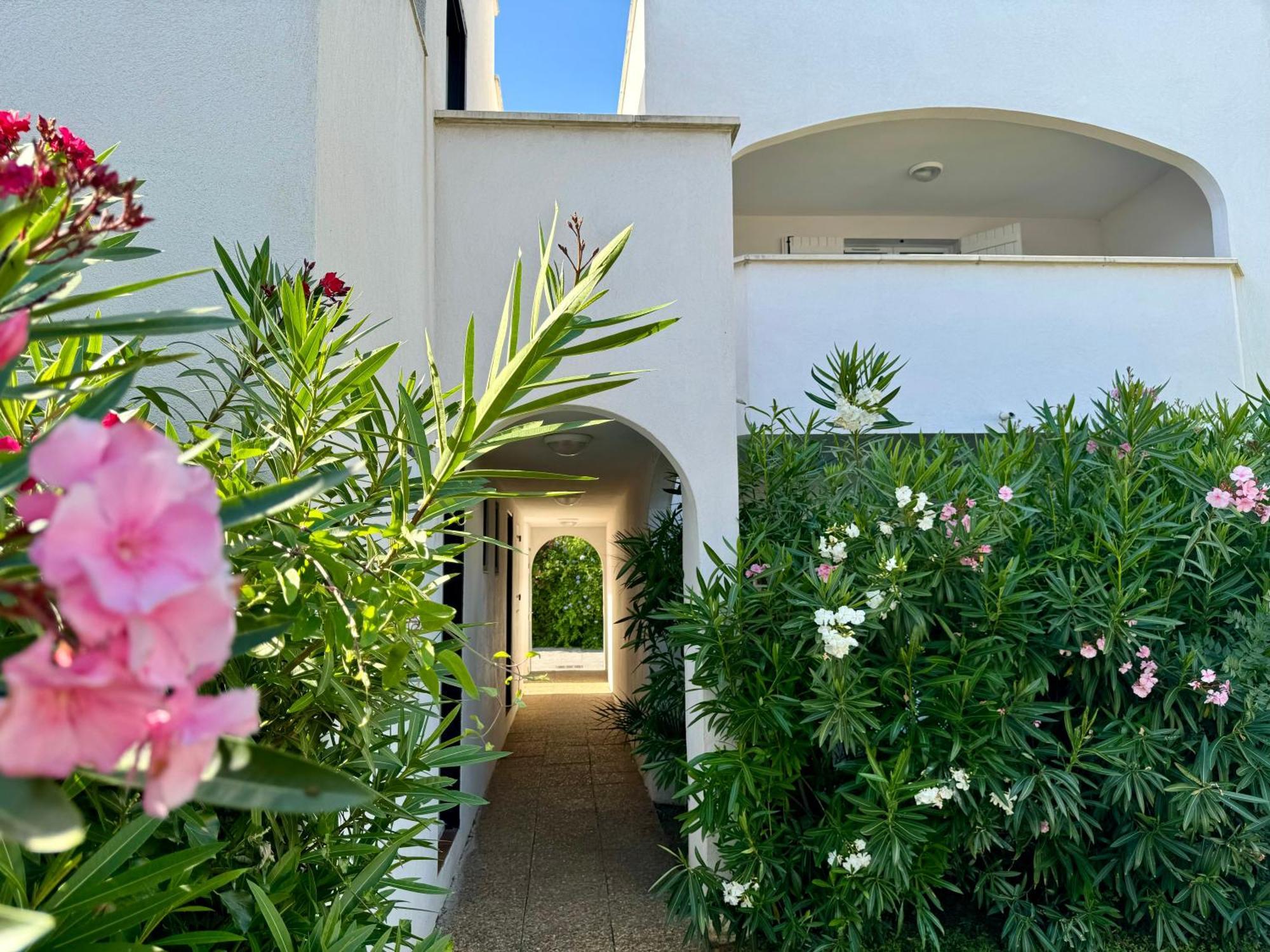 Beach Cannes Bungalows Le Cannet Bagian luar foto