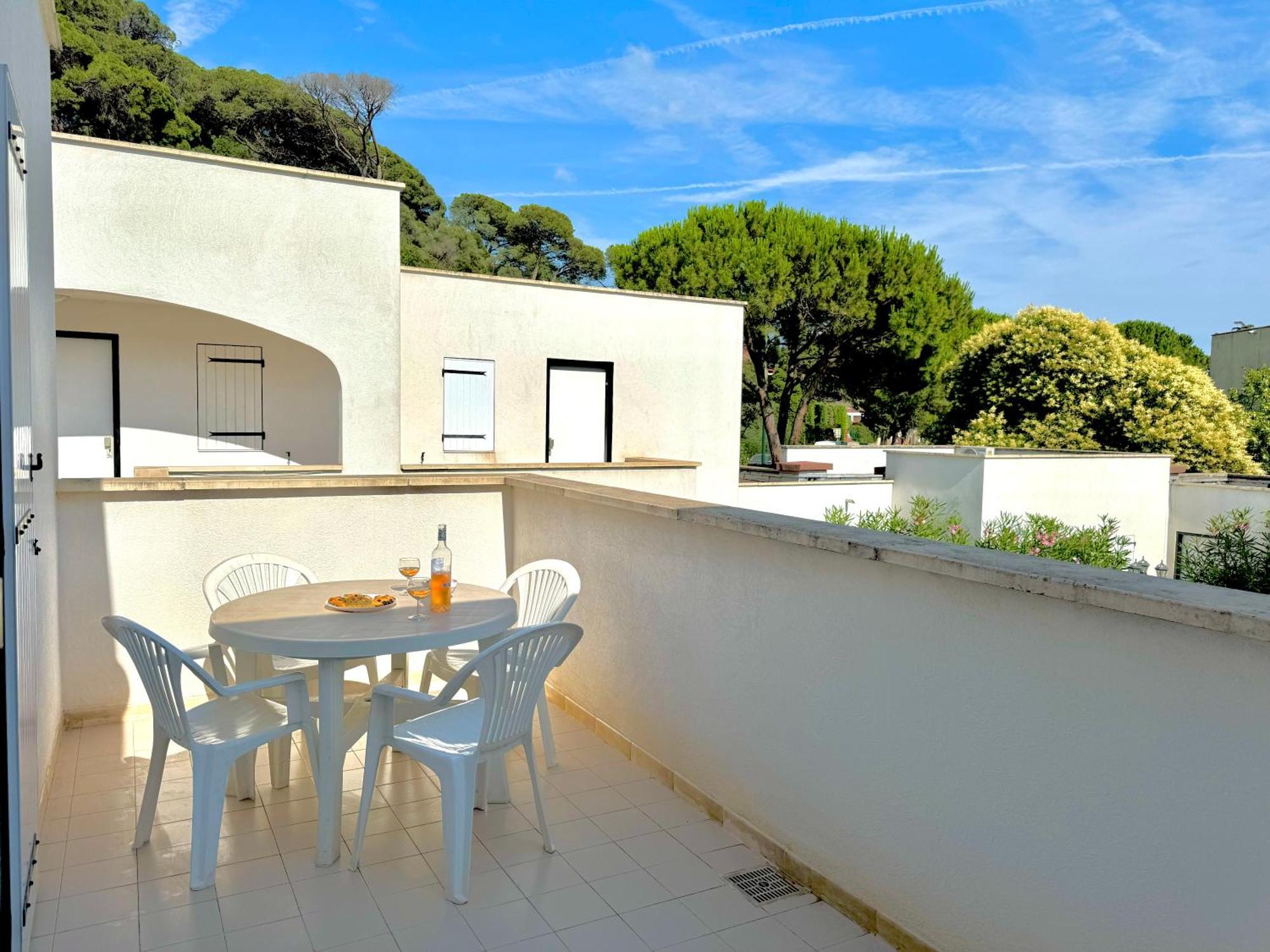 Beach Cannes Bungalows Le Cannet Bagian luar foto